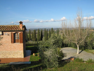 Accommodations farmhouse villa tuscany countryside holiday farm agriresidence homestead