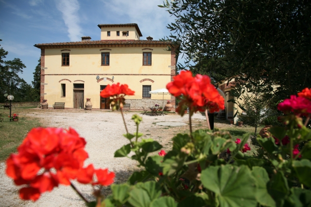 Toscane - Pise, RÃ©sidences appartements et locations de vacances entre Pise et Volterra